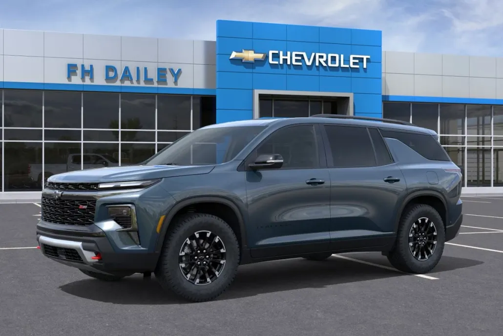 2026 Chevrolet Traverse Z71 photo 1