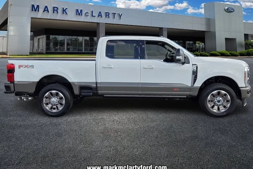 2026 Ford F-250 photo 1
