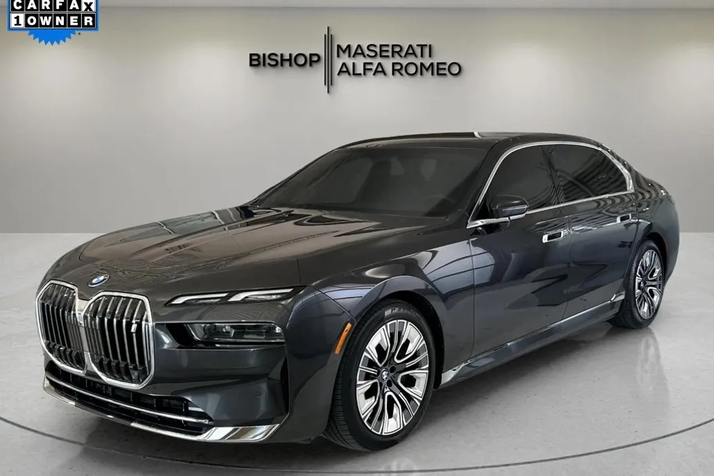 2023 Bmw i7 xDrive60 photo 1