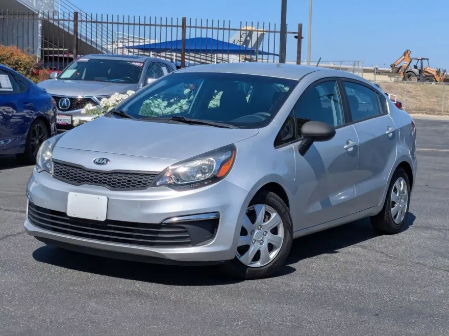 2016 Kia Rio LX photo 1
