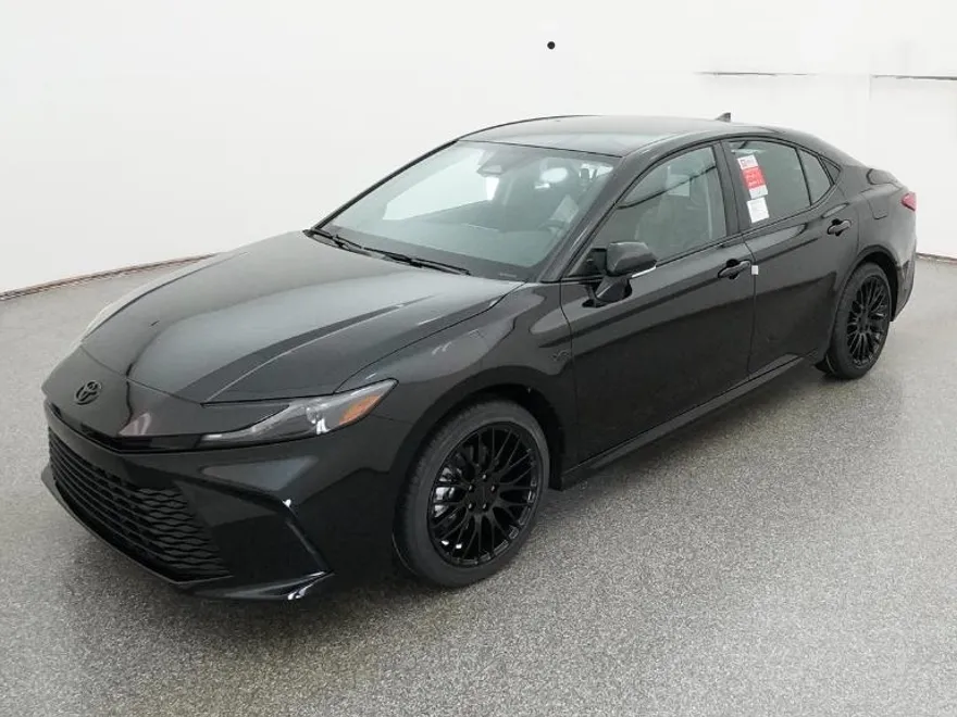 2026 Toyota Camry LE photo 1