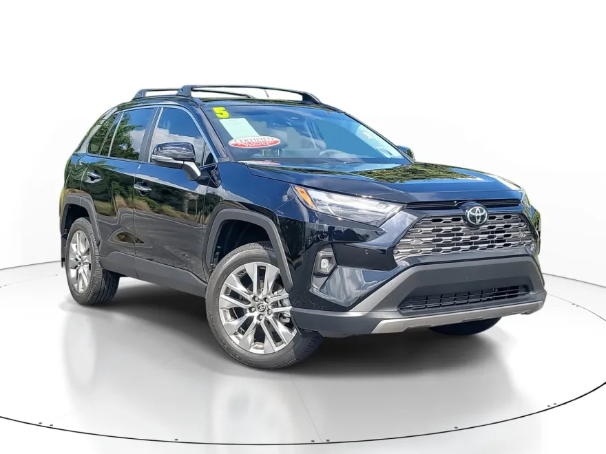 2025 Toyota RAV4 Limited photo 1