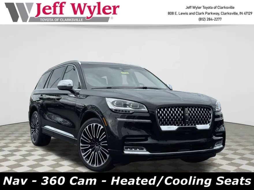 2021 Lincoln Aviator Black Label photo 1