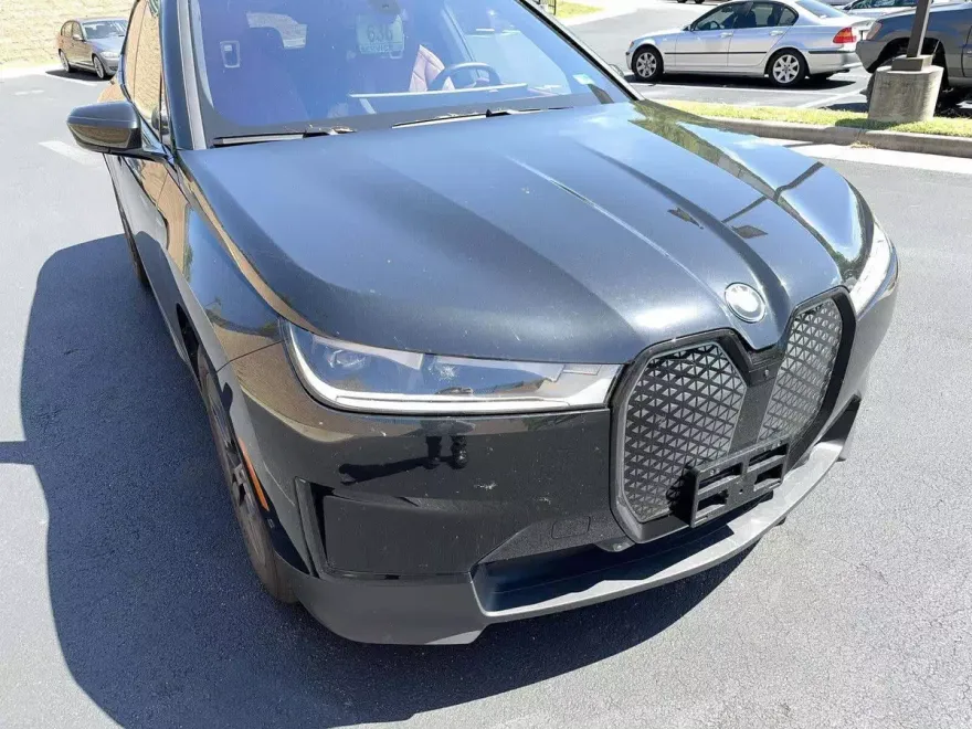 2024 Bmw iX photo 1