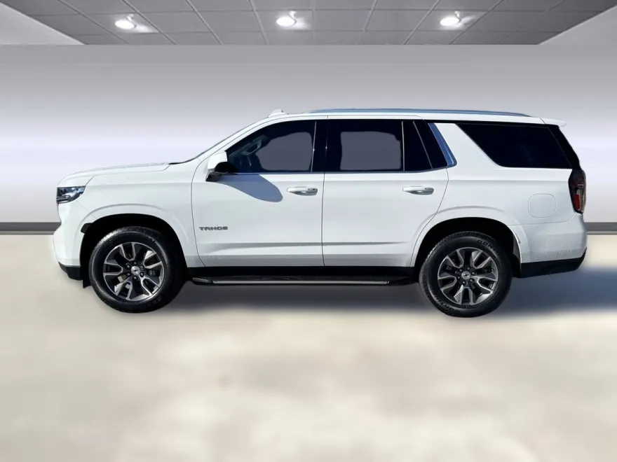 2023 Chevrolet Tahoe LS photo 1