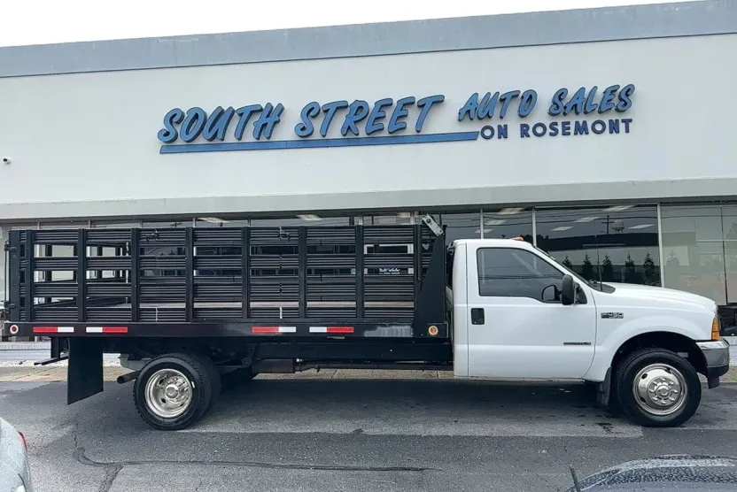 1999 Ford F-450 XL photo 1