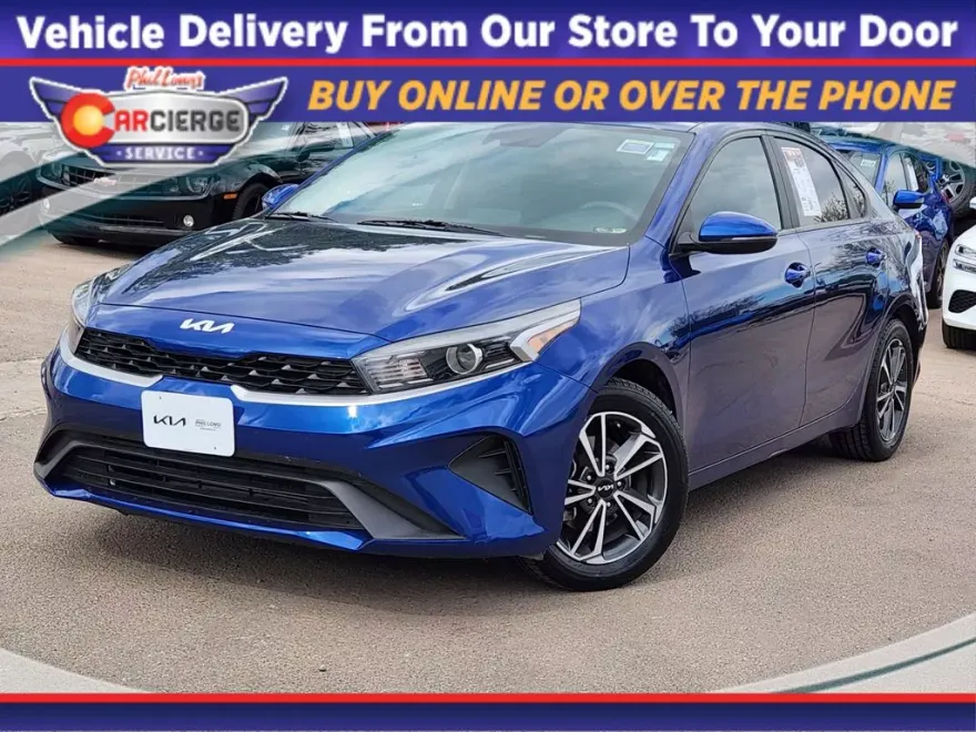 2022 Kia Forte LXS photo 1