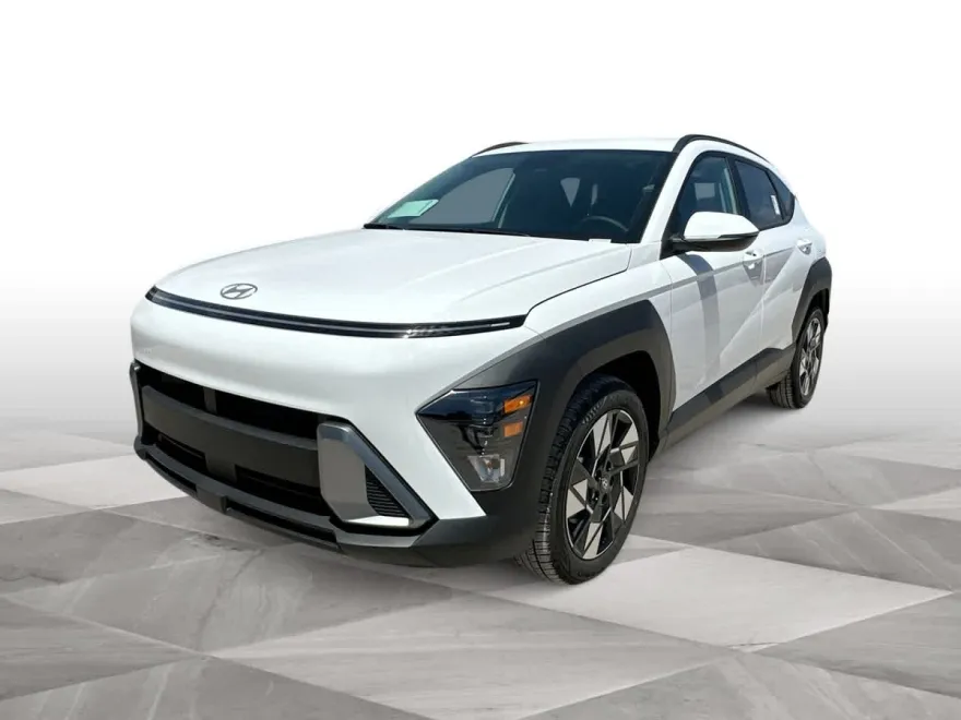 2025 Hyundai Kona SEL photo 1