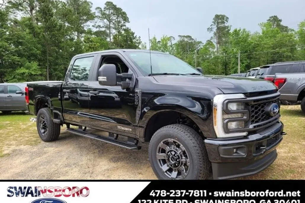 2025 Ford F-250 XL photo 1