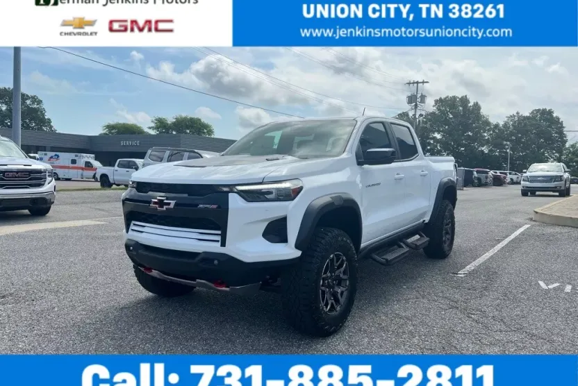 2025 Chevrolet Colorado ZR2 photo 1