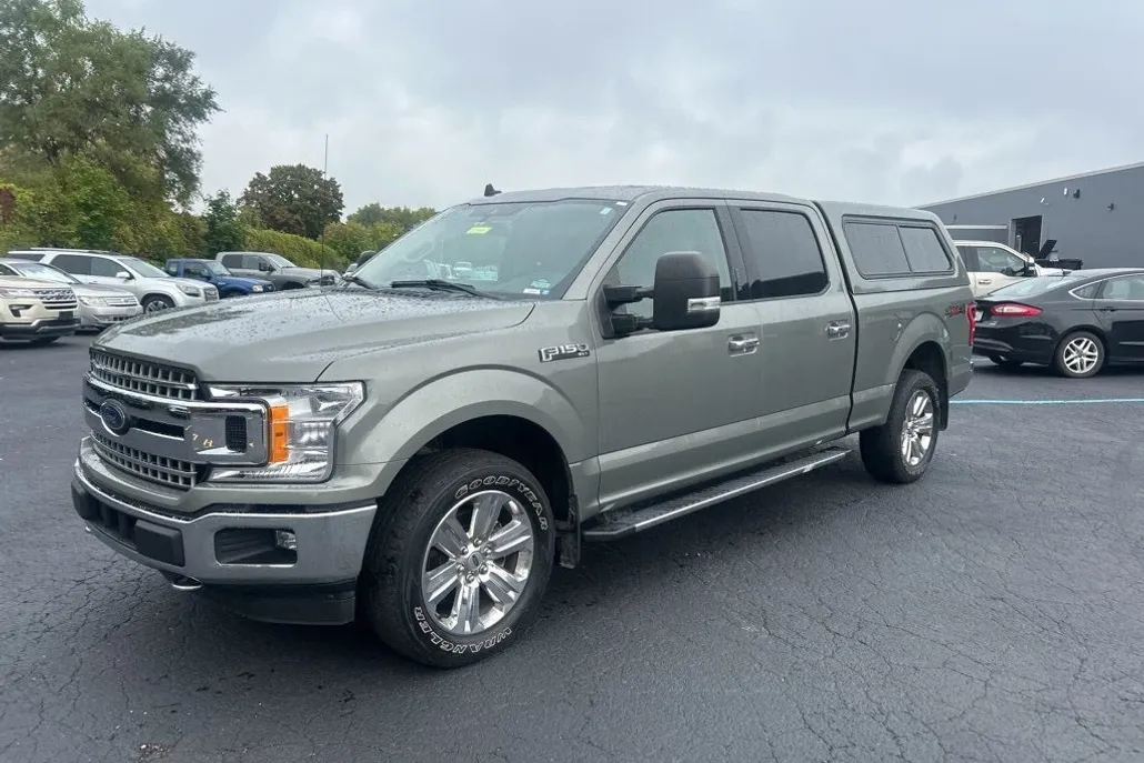2020 Ford F-150 XLT photo 1