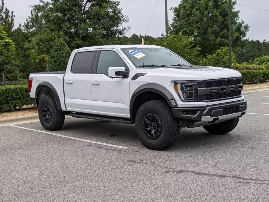 2023 Ford F-150 Raptor photo 1
