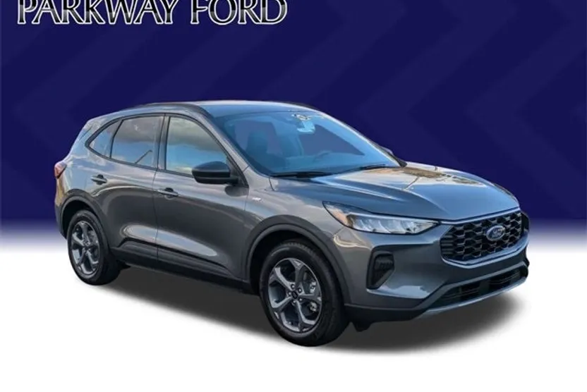 2025 Ford Escape ST-Line photo 1