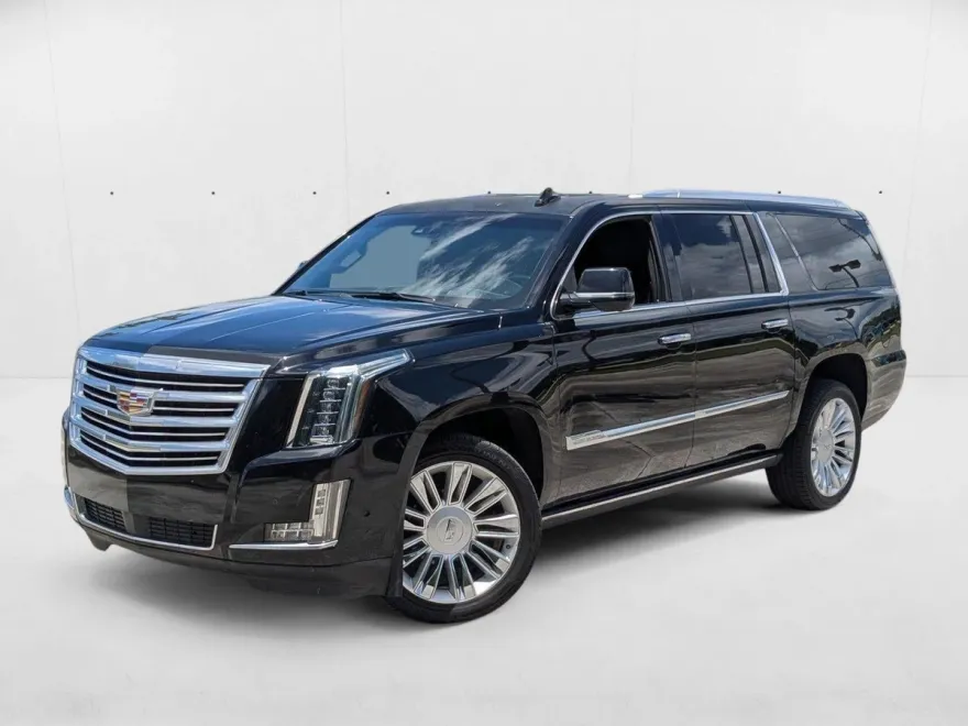 2017 Cadillac Escalade ESV Platinum photo 1