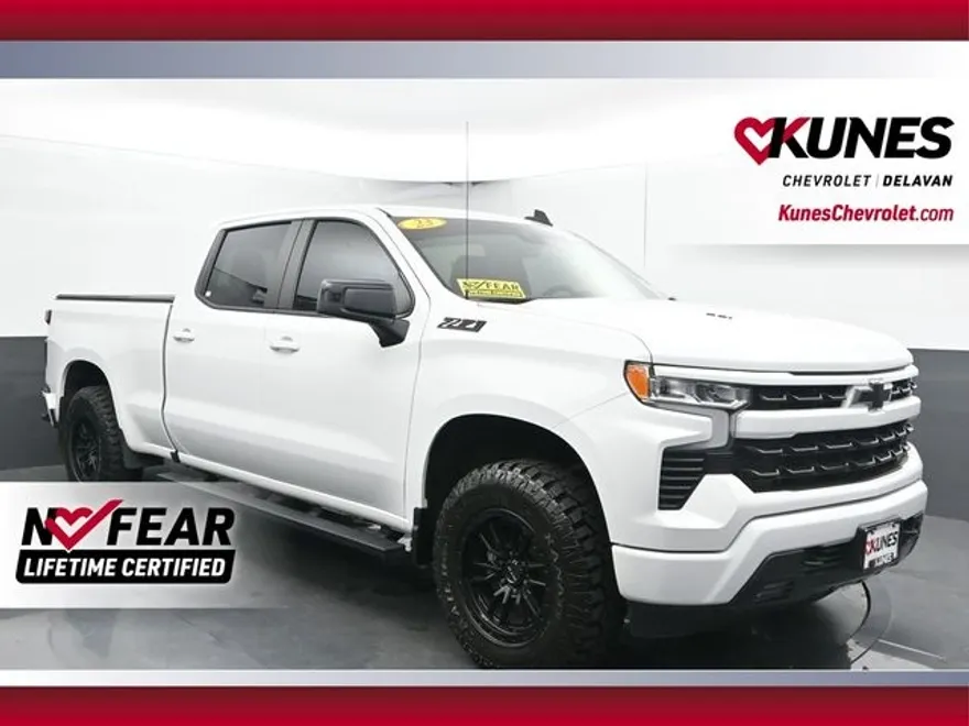 2023 Chevrolet Silverado 1500 RST photo 1