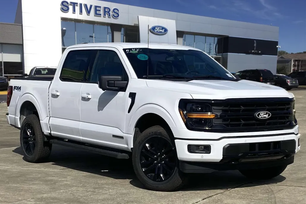 2025 Ford F-150 XLT photo 1