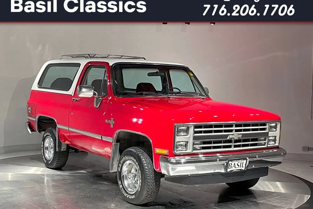 1987 Chevrolet Blazer Base photo 1