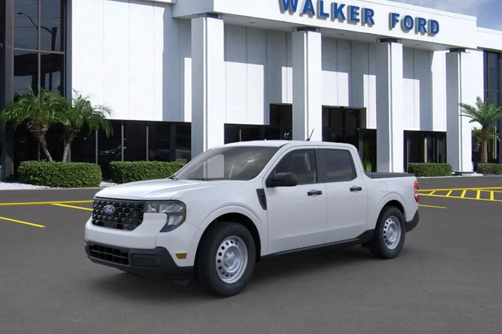 2025 Ford Maverick XL photo 1