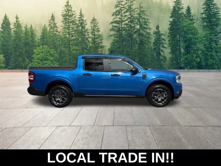 2022 Ford Maverick XLT photo 1