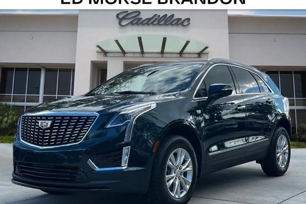 2025 Cadillac XT5 Luxury photo 1