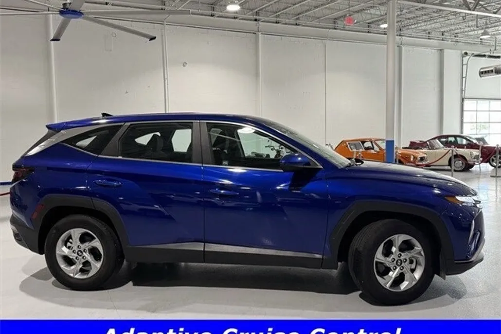 2022 Hyundai Tucson SE photo 1