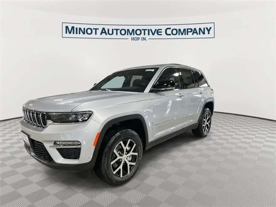 2025 Jeep Grand Cherokee Limited photo 1
