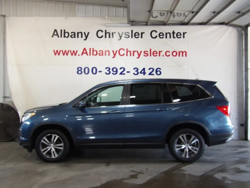2016 Honda Pilot EX-L photo 1
