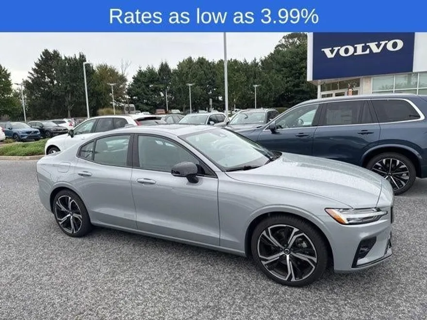 2024 Volvo S60 B5 AWD Core photo 1