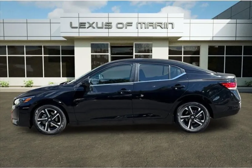 2024 Nissan Sentra SV photo 1