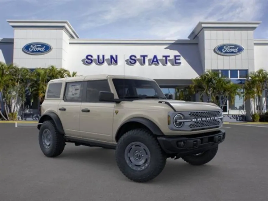 2025 Ford Bronco Badlands photo 1
