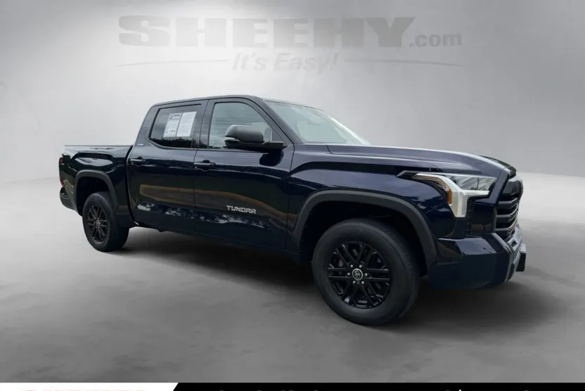 2023 Toyota Tundra SR5 photo 1
