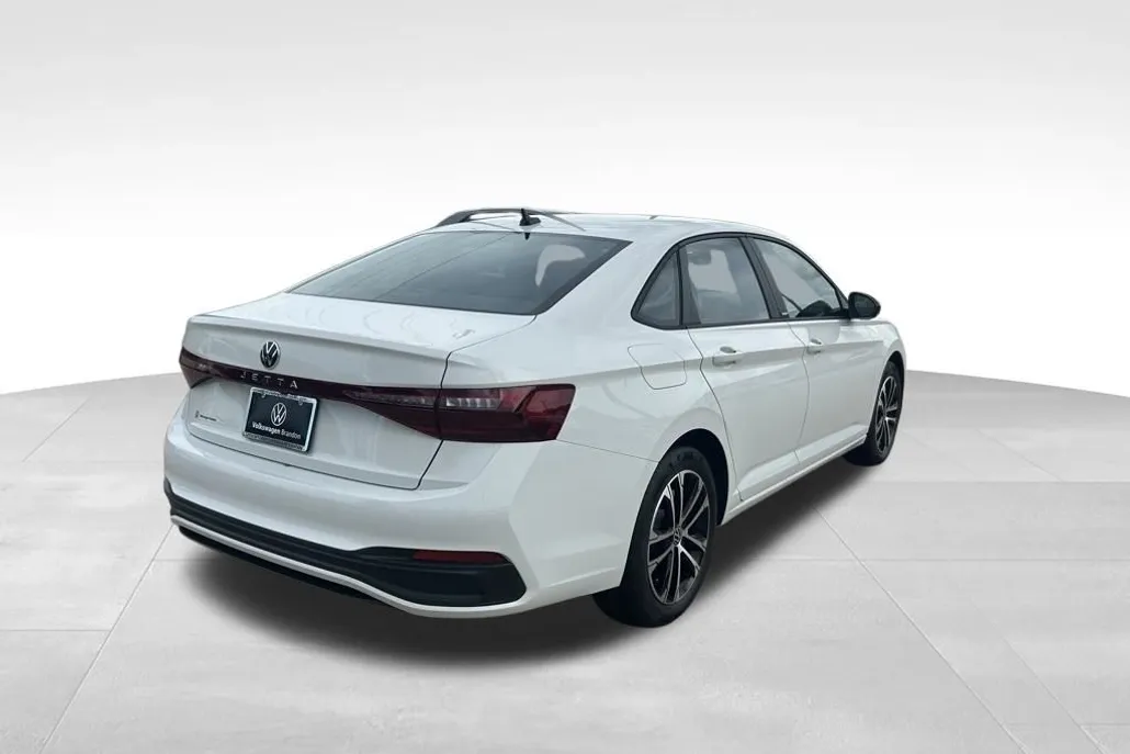 2025 Volkswagen Jetta 1.5T Sport photo 1