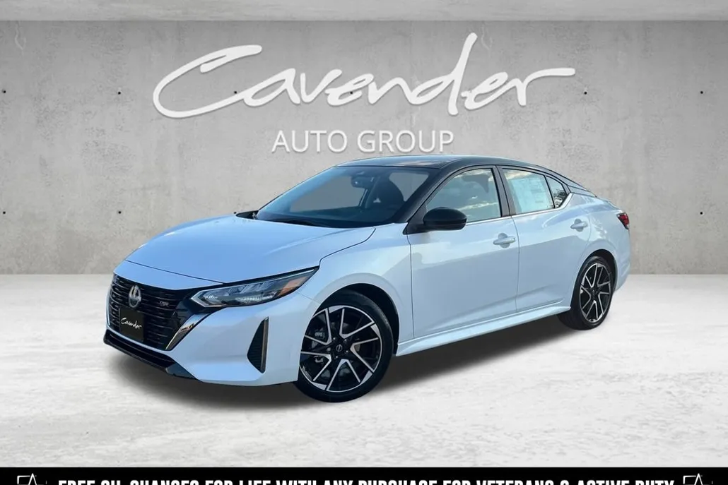 2025 Nissan Sentra SR photo 1