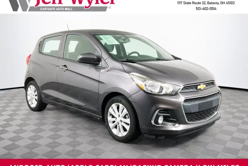 2016 Chevrolet Spark LT photo 1