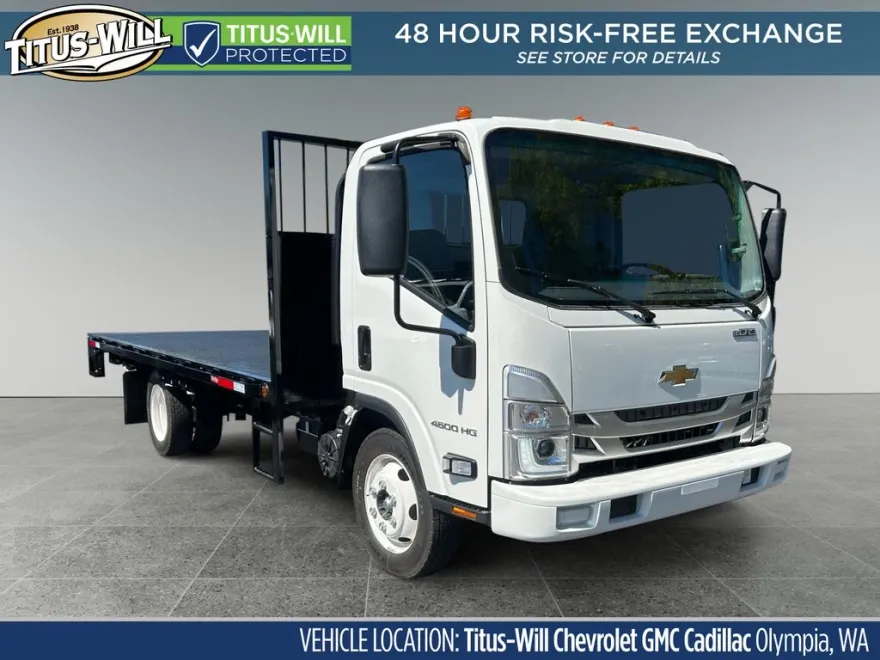 2024 Chevrolet Silverado 4500HD Base photo 1