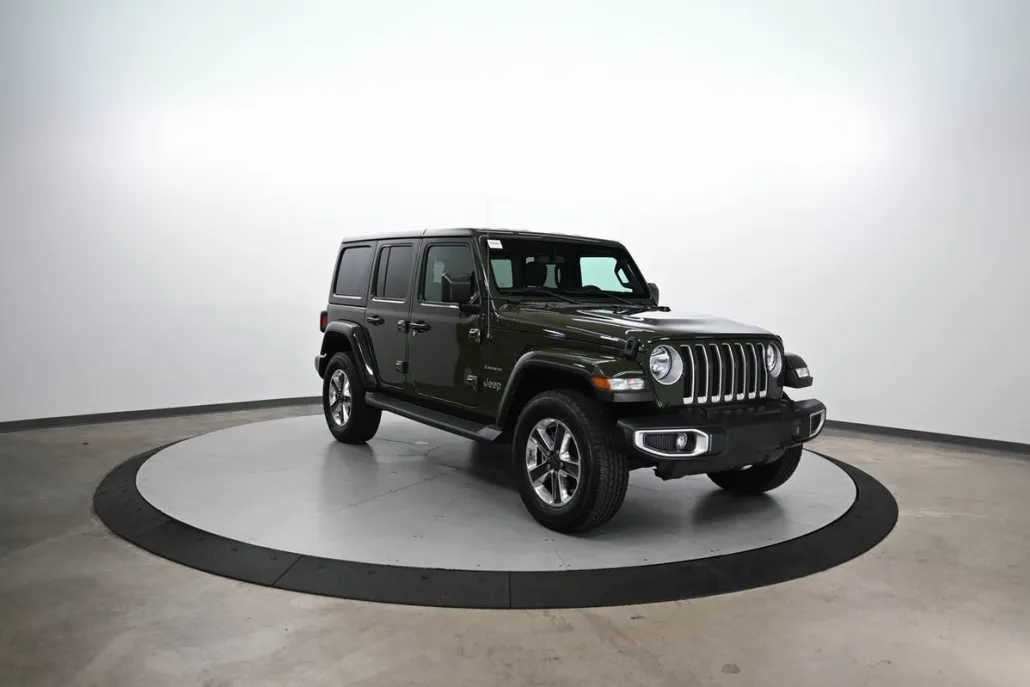 2022 Jeep Wrangler Unlimited Sahara photo 1