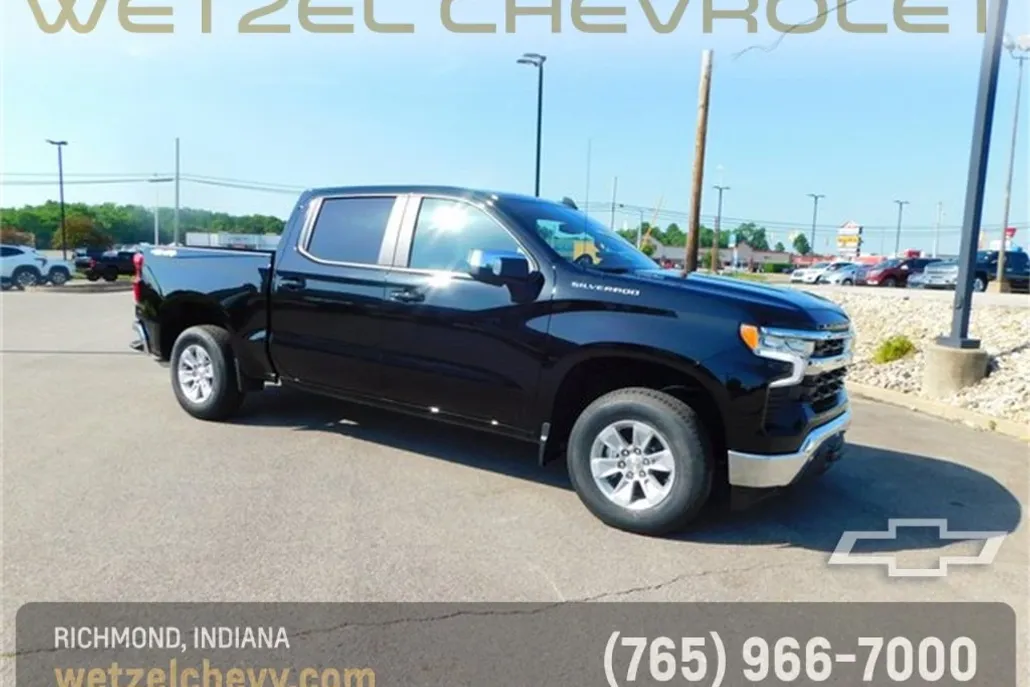 2025 Chevrolet Silverado 1500 LT photo 1