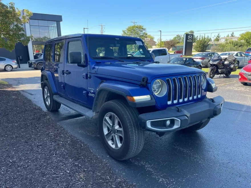 2020 Jeep Wrangler Unlimited Sahara photo 1