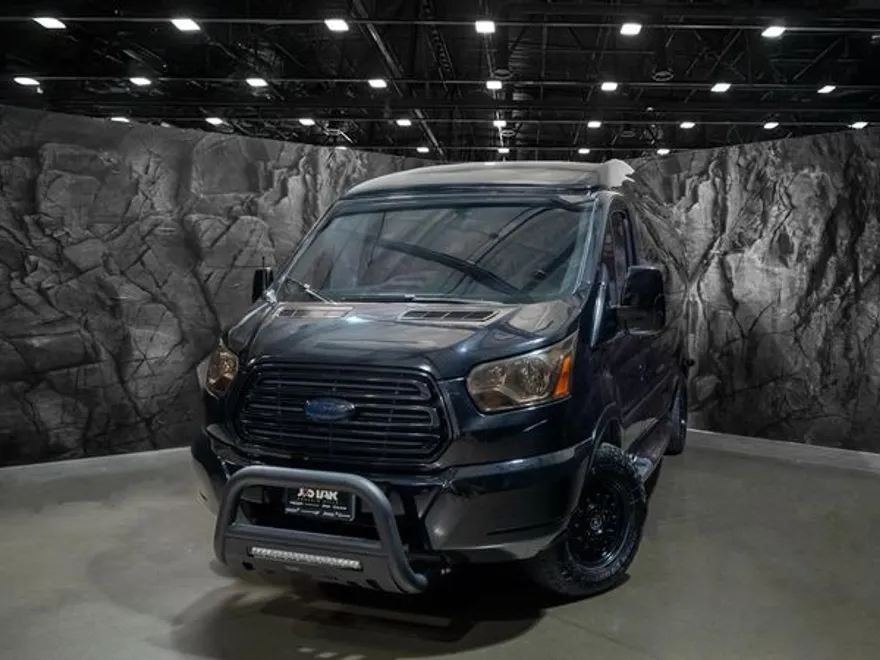 2018 Ford Transit photo 1