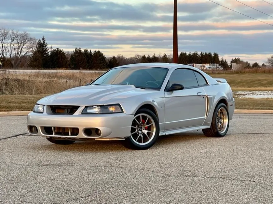 2000 Ford Mustang GT photo 1