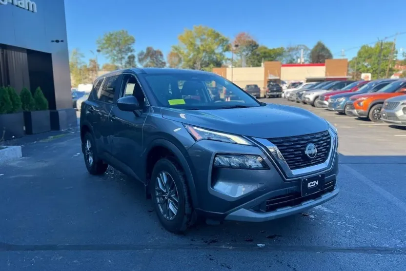 2023 Nissan Rogue S photo 1