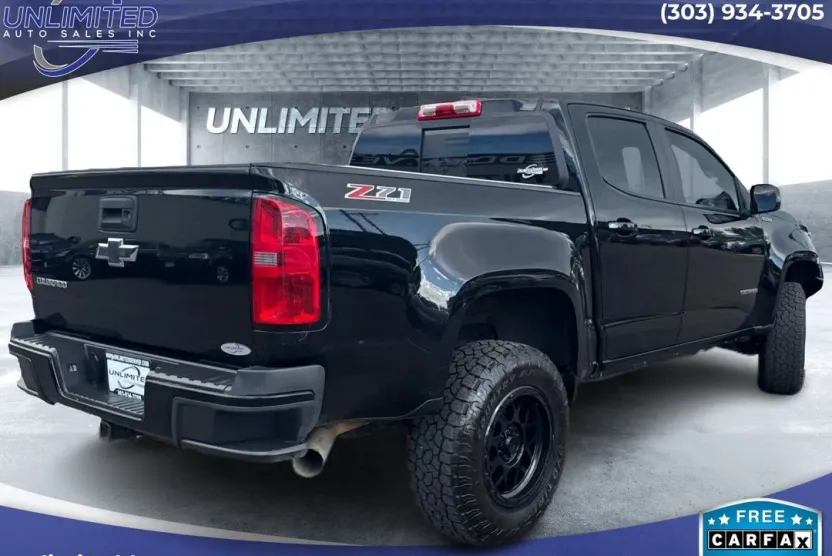 2017 Chevrolet Colorado Z71 photo 1