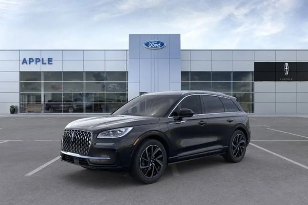 2024 Lincoln Corsair Grand Touring photo 1
