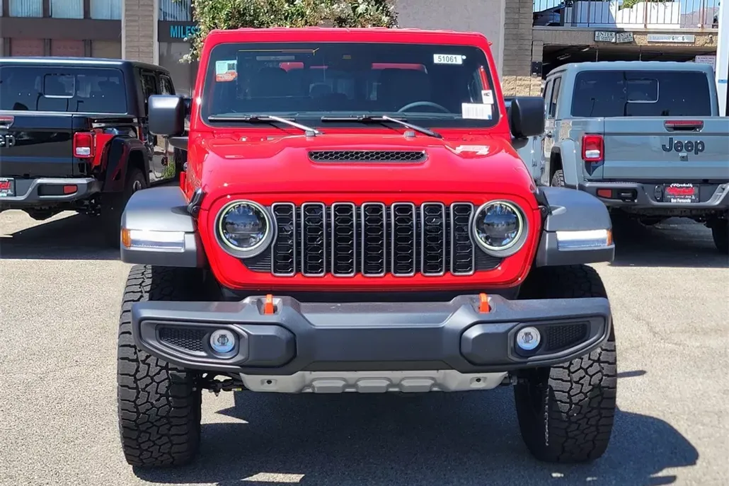2025 Jeep Gladiator Mojave photo 1