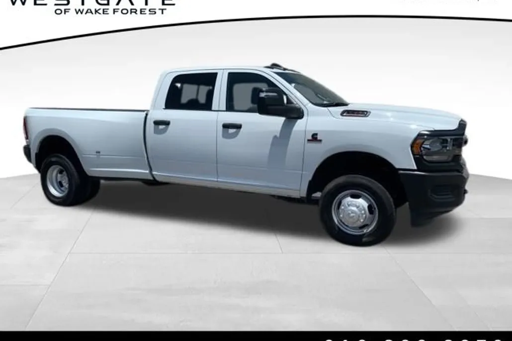 2024 Ram 3500 Tradesman photo 1