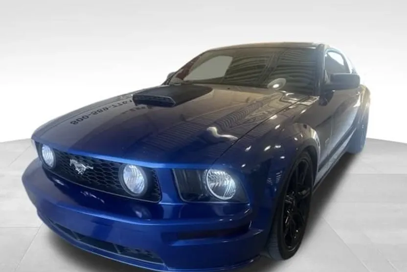 2009 Ford Mustang GT photo 1
