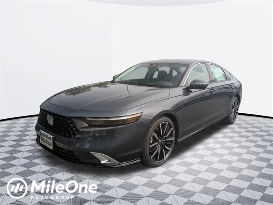 2025 Honda Accord Hybrid Touring photo 1