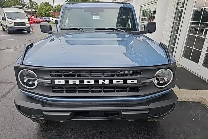 2025 Ford Bronco Big Bend photo 1