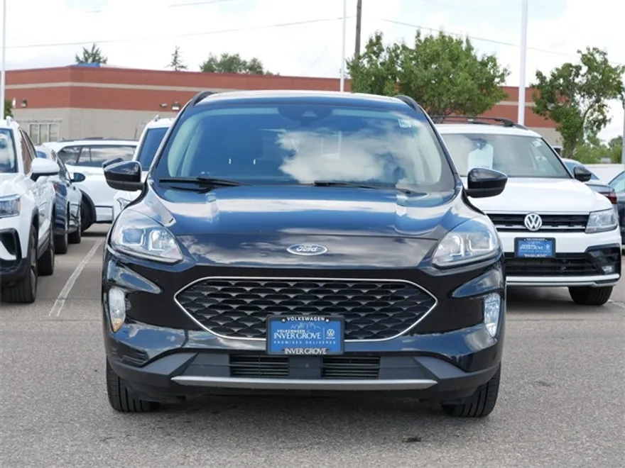 2020 Ford Escape SEL photo 1
