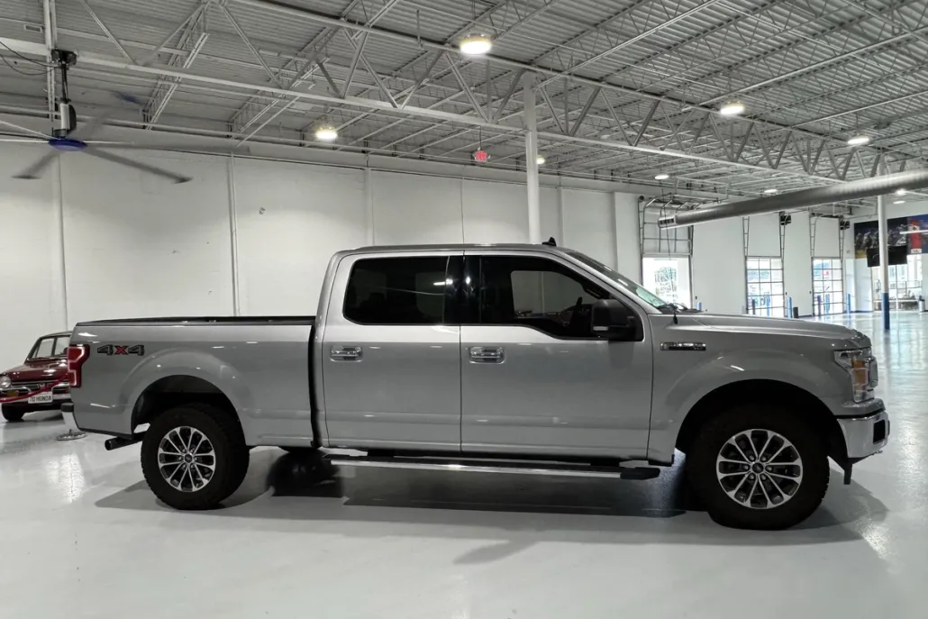2020 Ford F-150 XLT photo 1